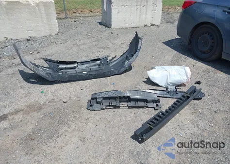 2016 Subaru Legacy 2.5I z USA, uszkodzony, nr VIN 4S3BNAA68G3026809